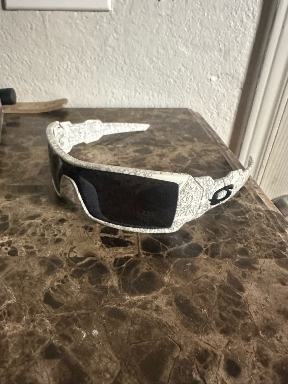Oakley White Graphic Wrap Sunglasses with Black Lenses